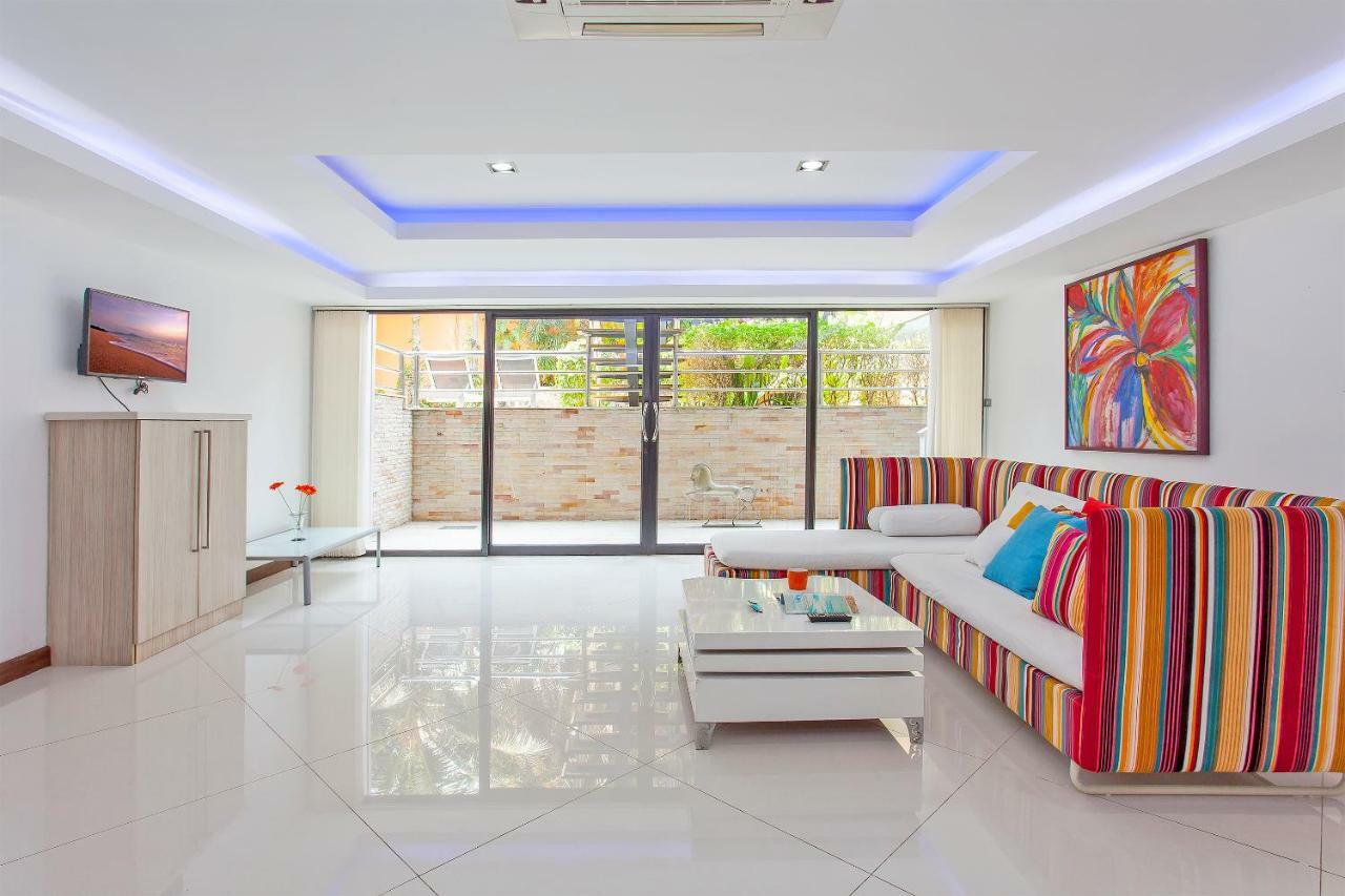 Royale Grand Villa Pattaya Exterior foto