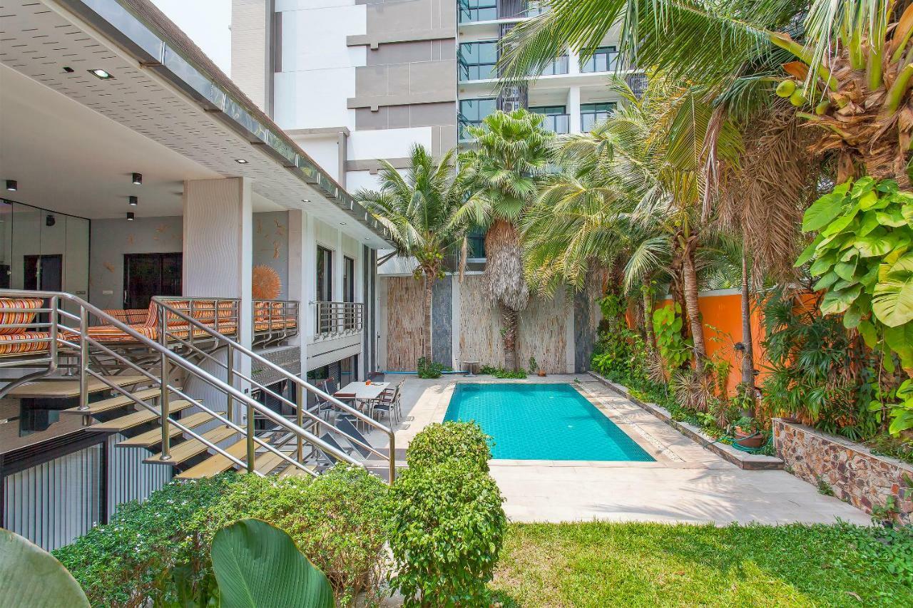 Royale Grand Villa Pattaya Exterior foto