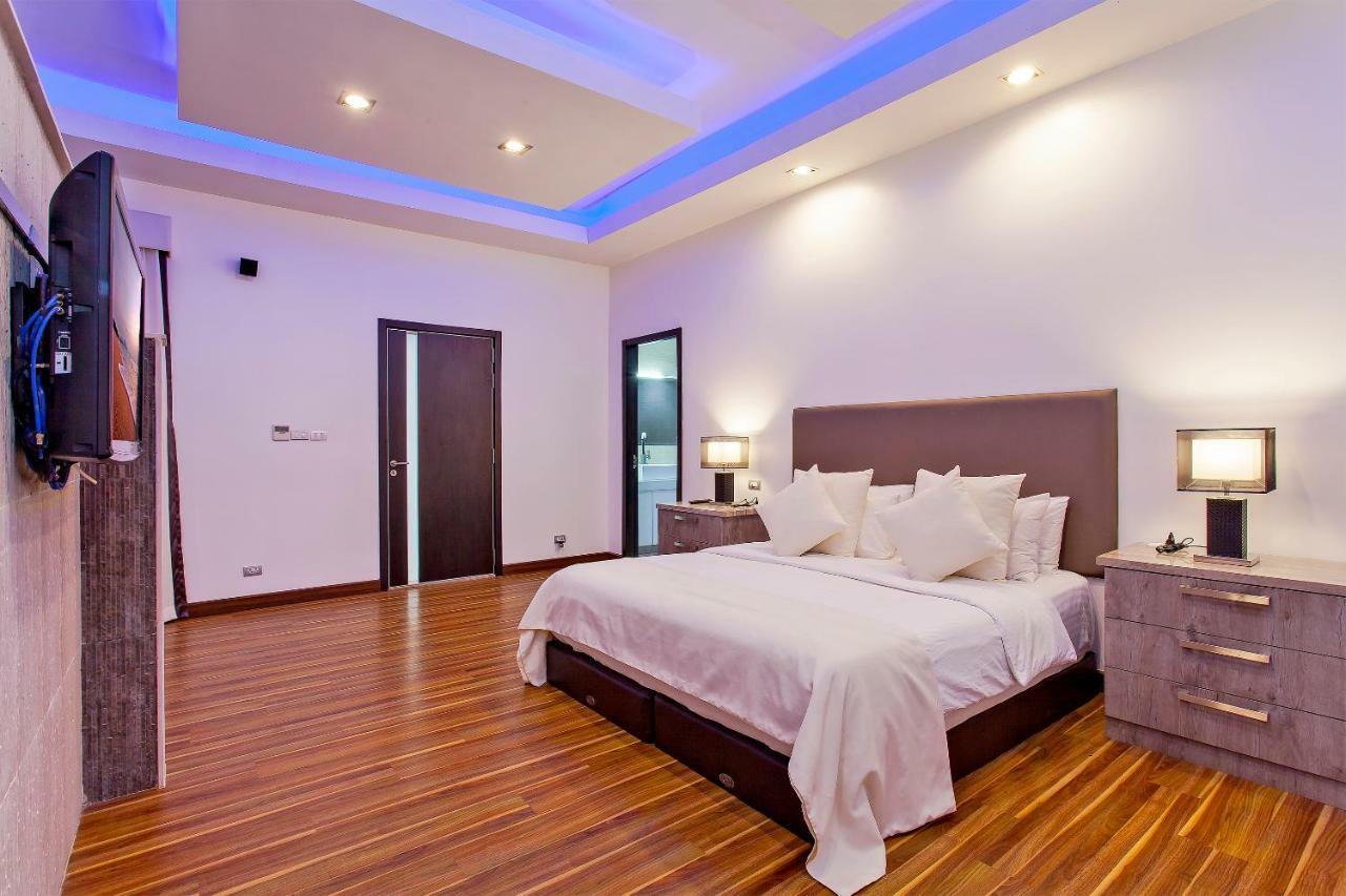Royale Grand Villa Pattaya Exterior foto